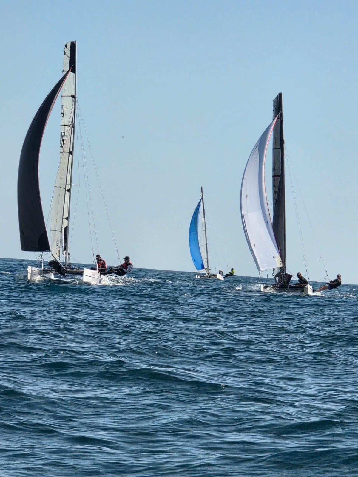 Catamarani in regata